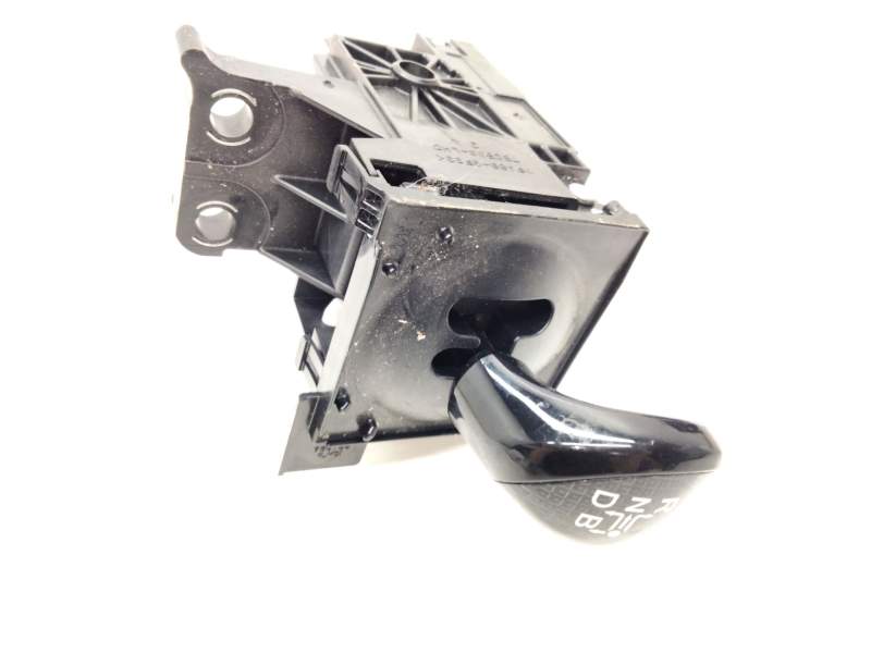 Recambio de palanca cambio para toyota auris (_e18_) 1.3 (nre180_) referencia OEM IAM 75C583  