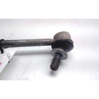 Recambio de bieleta estabilizadora delantera izquierda para toyota auris hybrid active referencia OEM IAM 15315C  