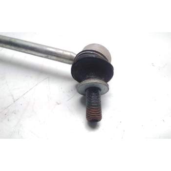 Recambio de bieleta estabilizadora delantera izquierda para toyota auris hybrid active referencia OEM IAM 15315C  