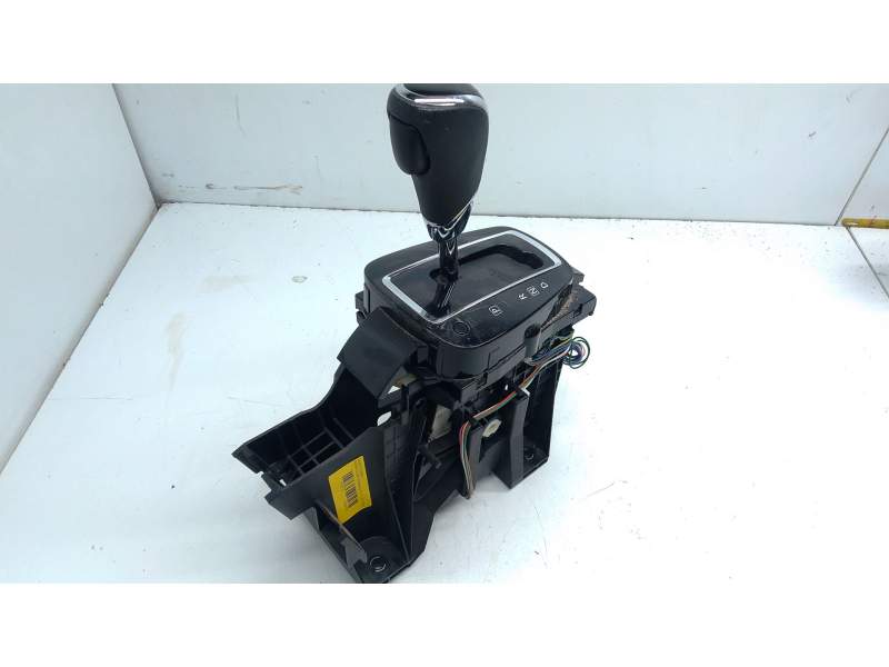Recambio de palanca cambio para nissan pulsar hatchback (c13) 1.2 dig-t referencia OEM IAM   