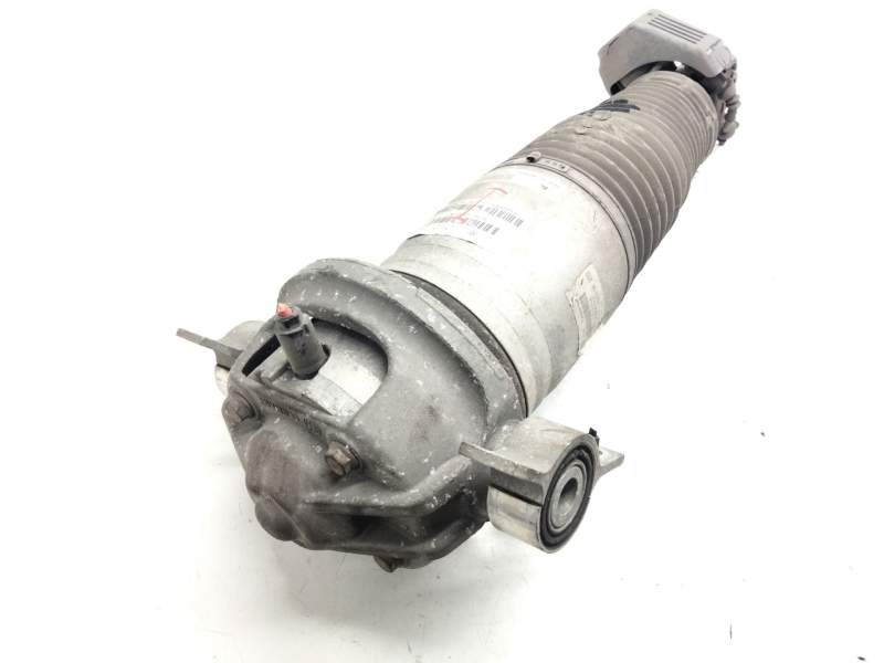 Recambio de amortiguador delantero izquierdo para audi q7 (4lb) 3.0 tdi quattro referencia OEM IAM 7L8616019C  