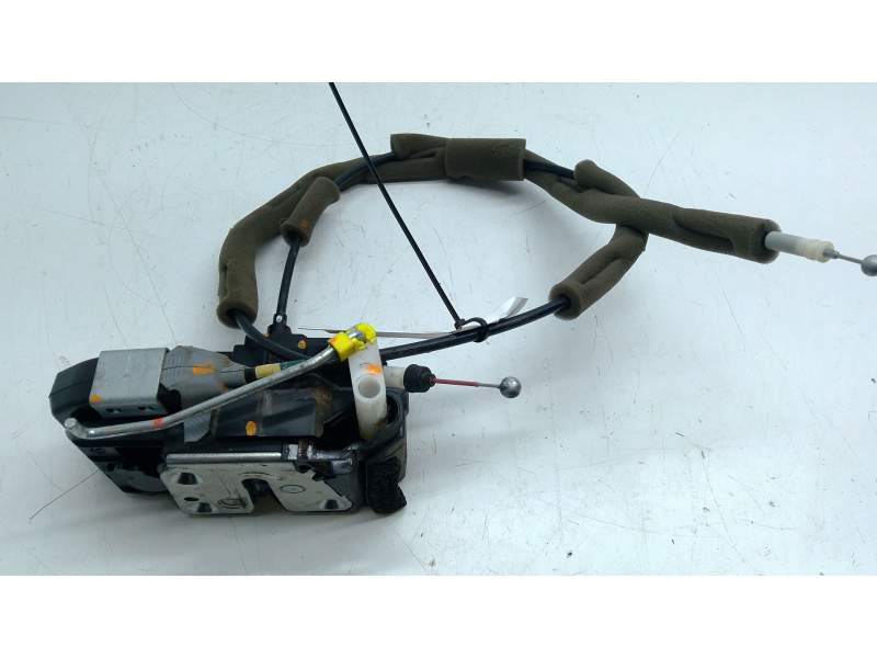Recambio de cerradura puerta delantera izquierda para nissan pulsar hatchback (c13) 1.2 dig-t referencia OEM IAM 805013ZL0A  