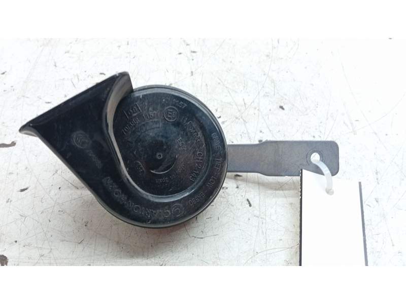Recambio de claxon para mercedes-benz glc coupe (c253) 250 4-matic (253.346) referencia OEM IAM A2535421600  
