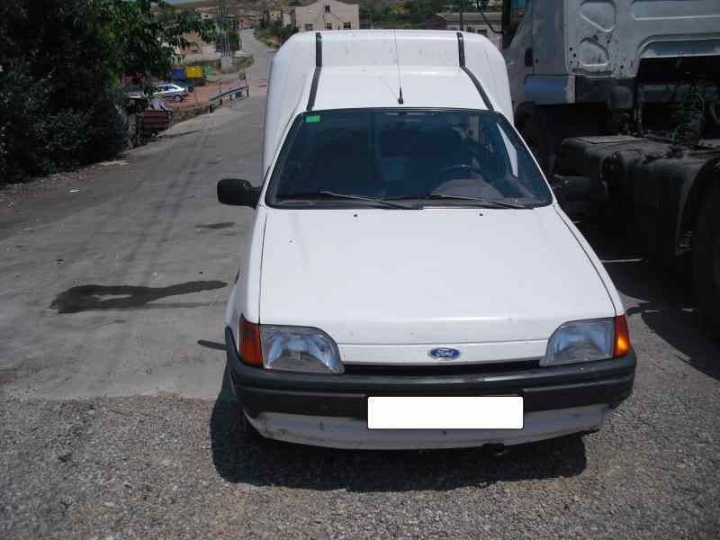 ford fiesta berl./courier del año 1992