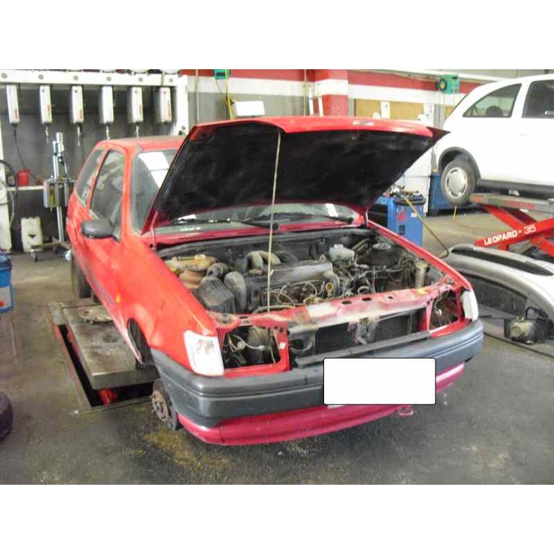 Recambio de brazo limpia delantero izquierdo para renault premium 420 referencia OEM IAM   