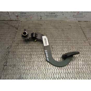 PEDAL EMBRAGUE 