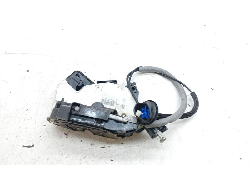 Recambio de cerradura puerta trasera derecha para seat leon st (5f8) style referencia OEM IAM 5K48390160  
