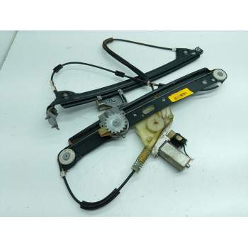 Recambio de elevalunas delantero derecho para bmw 1 (e87) 120 i referencia OEM IAM 6927028  