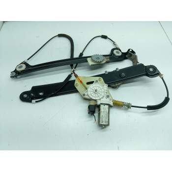Recambio de elevalunas delantero derecho para bmw 1 (e87) 120 i referencia OEM IAM 6927028  