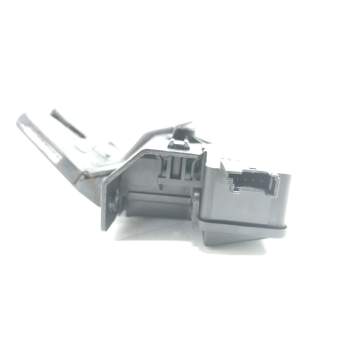 Recambio de cerradura maletero / porton para bmw 1 (e87) 120 i referencia OEM IAM 51247840617  