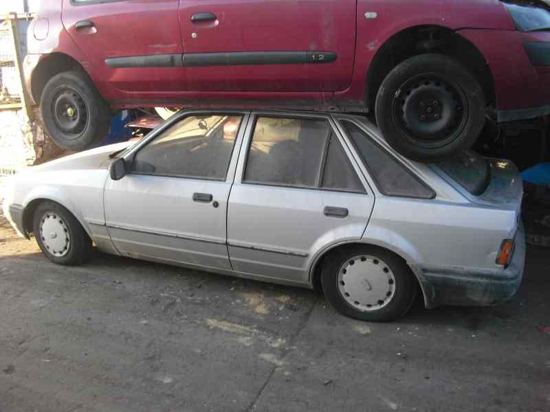 ford escort turnier del año 1988