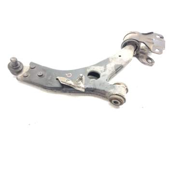 BRAZO SUSPENSION INFERIOR DELANTERO DERECHO AV613A262DA 