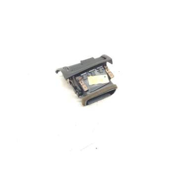 Recambio de aireador izquierdo para bmw x3 (f25) xdrive 20 d referencia OEM IAM 17238711  