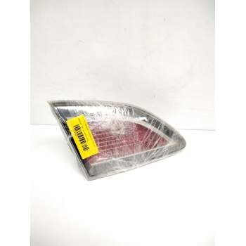 Recambio de piloto trasero izquierdo porton para mazda 3 lim. (bl) active referencia OEM IAM P8437  