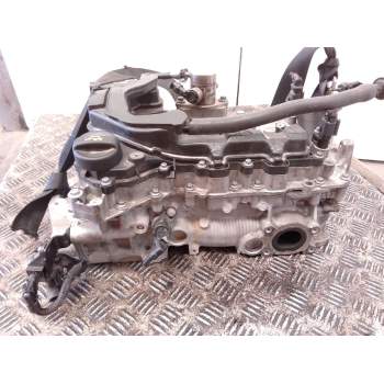 Recambio de culata para peugeot referencia OEM IAM 9811346480  