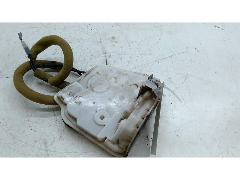 Recambio de cerradura puerta delantera derecha para mazda 3 lim. (bl) active referencia OEM IAM BR555831B  