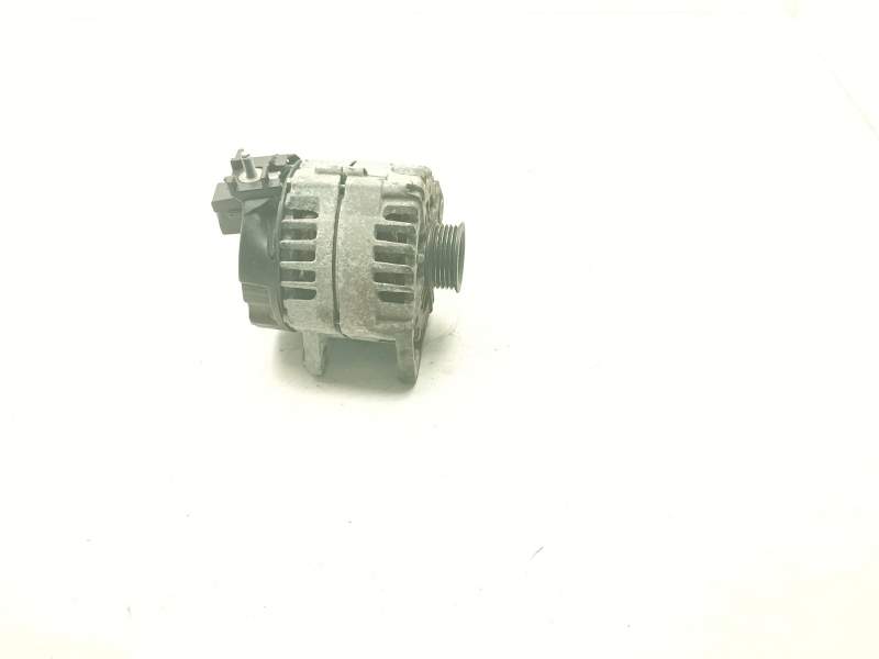 Recambio de alternador para mercedes-benz clase a (w177) a 200 d (177.012) referencia OEM IAM A0009063903  