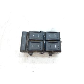 Recambio de mando elevalunas delantero izquierdo para ford mondeo berlina (ge) 2.0 cat referencia OEM IAM 03163451  