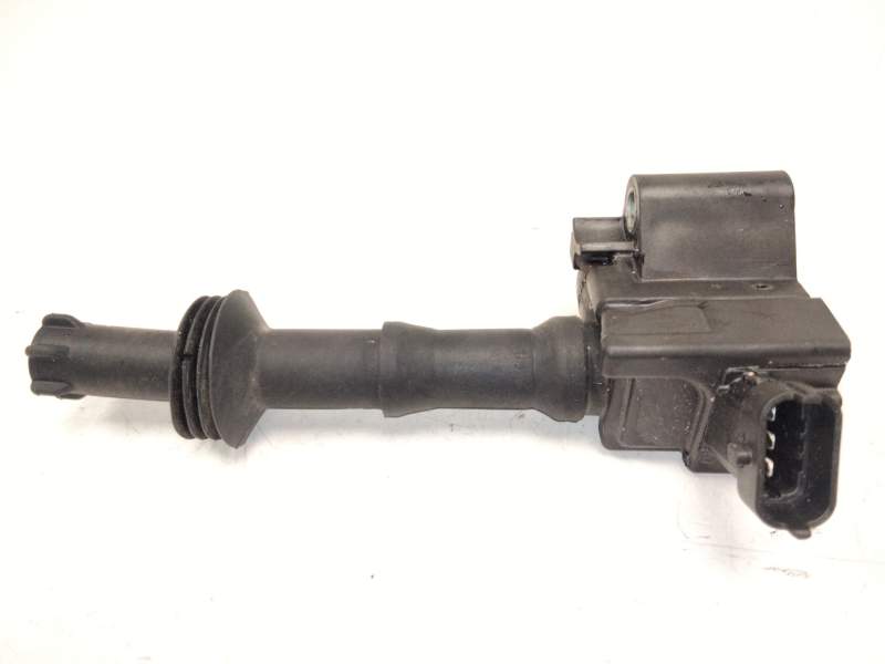 Recambio de bobina encendido para peugeot referencia OEM IAM 9808653680  