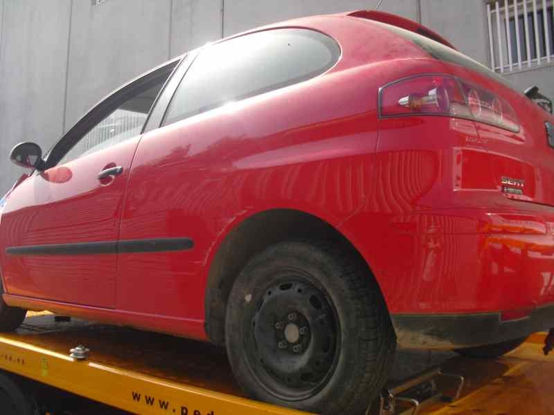 seat ibiza (6l1) del año 2004