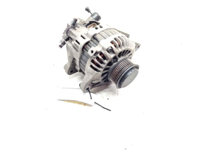 Recambio de alternador para kia sorento 2.5 crdi ex referencia OEM IAM 373004A110  
