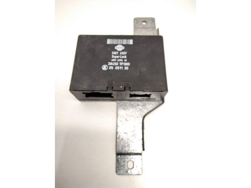 Recambio de centralita cierre para nissan terrano ii (r20) 2.7 tdi 4wd referencia OEM IAM 284507F000 05051130 LK