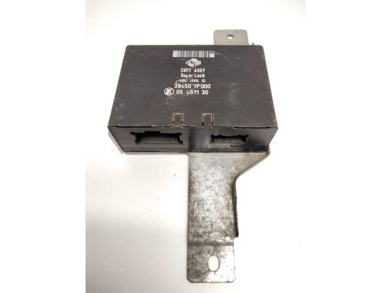 Recambio de centralita cierre para nissan terrano ii (r20) 2.7 tdi 4wd referencia OEM IAM 284507F000 05051130 LK