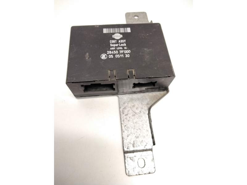 Recambio de centralita cierre para nissan terrano ii (r20) 2.7 tdi 4wd referencia OEM IAM 284507F000 05051130 LK