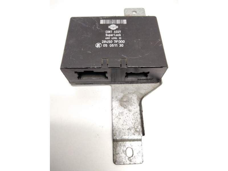 Recambio de centralita cierre para nissan terrano ii (r20) 2.7 tdi 4wd referencia OEM IAM 284507F000 05051130 LK