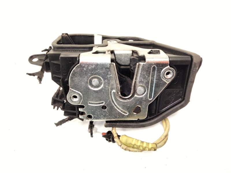 Recambio de cerradura puerta delantera derecha para bmw serie 1 berlina (e81/e87) 118d referencia OEM IAM 7229458  