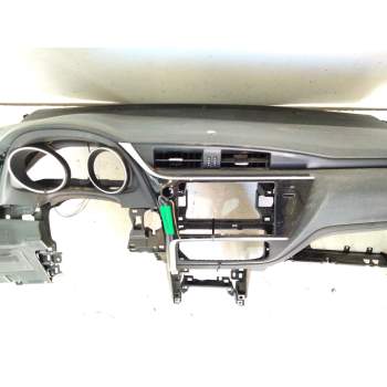 Recambio de salpicadero para toyota auris referencia OEM IAM   