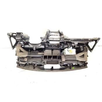 Recambio de salpicadero para toyota auris referencia OEM IAM   