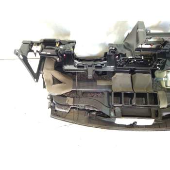 Recambio de salpicadero para toyota auris referencia OEM IAM   