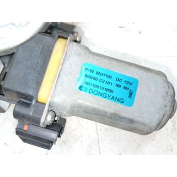 Recambio de elevalunas trasero derecho para ssangyong korando 2.0 td cat referencia OEM IAM 98840CZ101  