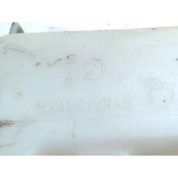 Recambio de deposito limpia para iveco daily vi furgoneta 33s11, 35s11, 35c11 referencia OEM IAM 5801566048  