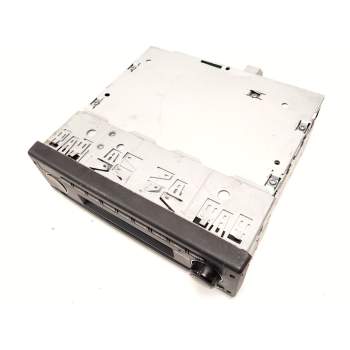 Recambio de sistema audio / radio cd para iveco daily vi furgoneta 33s11, 35s11, 35c11 referencia OEM IAM 762000098  