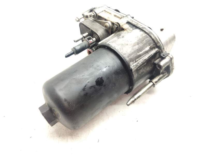 Recambio de enfriador aceite motor para land rover discovery v6 td hse referencia OEM IAM 4R8Q6C711DA  