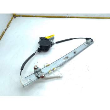 ELEVALUNAS DELANTERO DERECHO KB7W5897XA 