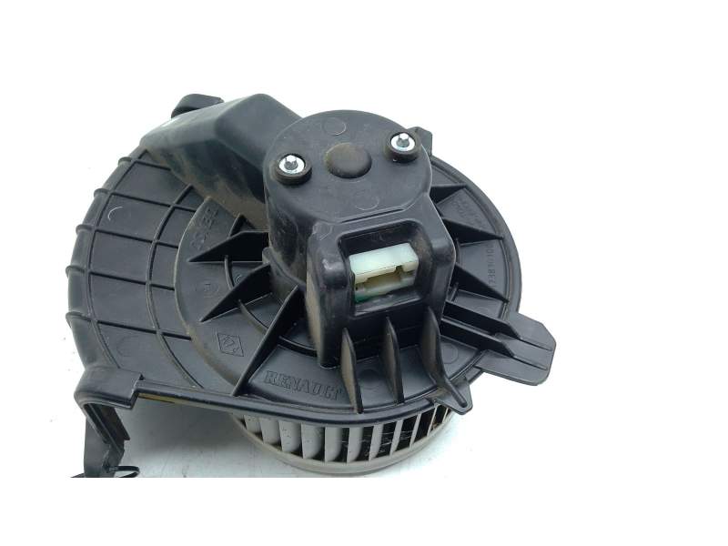 Recambio de motor calefaccion para opel movano b pritsche/kipper/koffer 2.3 cdti referencia OEM IAM 173830100  