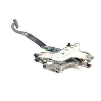Recambio de pedal embrague para toyota auris referencia OEM IAM   