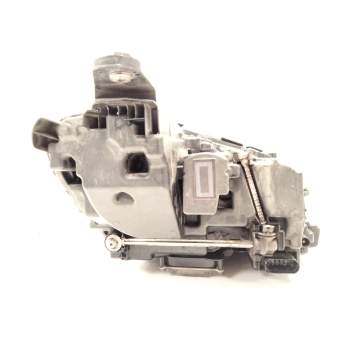 Recambio de faro izquierdo para mercedes-benz clase e (w213) e 220 d (213.004) referencia OEM IAM A2139063904  