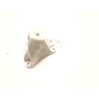 Recambio de soporte motor derecho superior para bmw 5 (f10) 520 d referencia OEM IAM 22116781242  