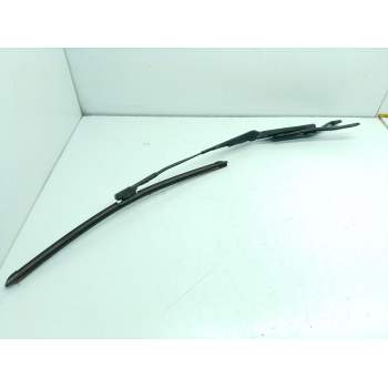 BRAZO LIMPIA DELANTERO DERECHO A2138200344 