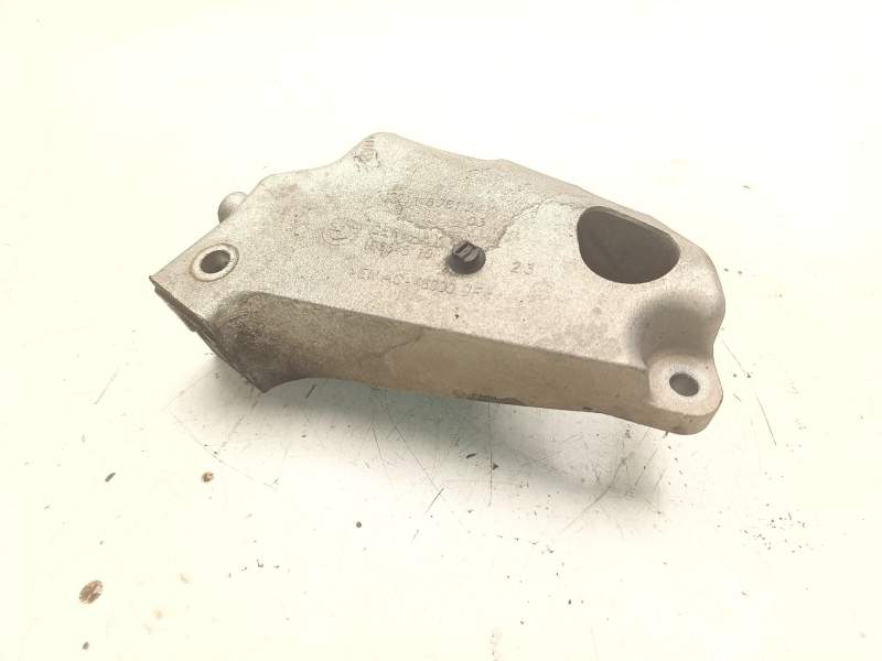 Recambio de soporte motor izquierdo superior para bmw 5 (f10) 520 d referencia OEM IAM 22116781241  