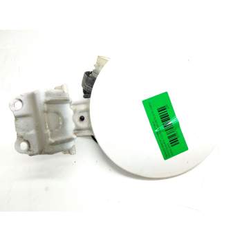 Recambio de tapa exterior combustible para toyota auris touring sports (e18) hybrid active referencia OEM IAM   