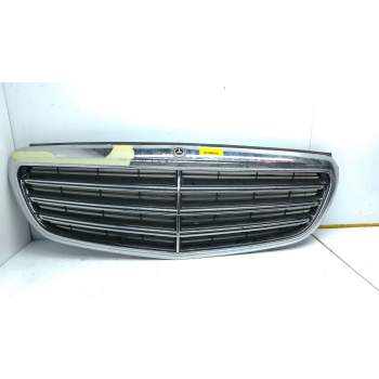 REJILLA DELANTERA A2138808702 