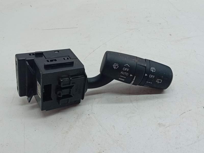 Recambio de mando limpia para mazda cx-5 (ke, gh) 2.2 d awd (ke2aw) referencia OEM IAM KD4717F899  