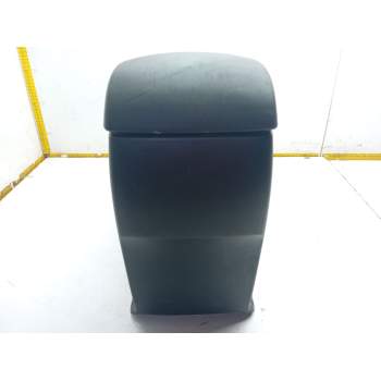 Recambio de reposabrazos para mazda cx-5 (ke, gh) 2.2 d awd (ke2aw) referencia OEM IAM KD4564951  