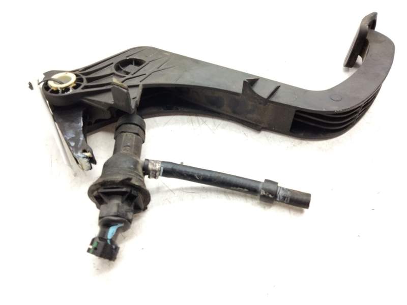 Recambio de pedal embrague para citroën jumper iii furgoneta 2.2 hdi 100 referencia OEM IAM 3802501018  
