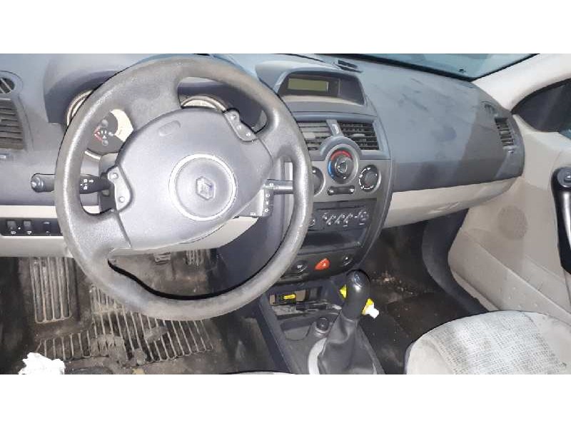 renault megane ii berlina 5p del año 2006